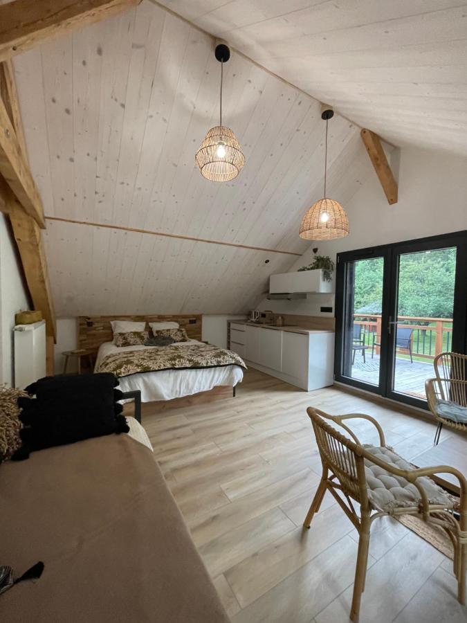 Chambres D'Hotes Les Chambres D'Elsa Albiez-Montrond Exterior foto
